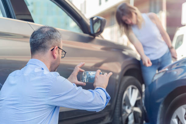 Professional Full Coverage Car Insurance technician working in Madisonville, KY